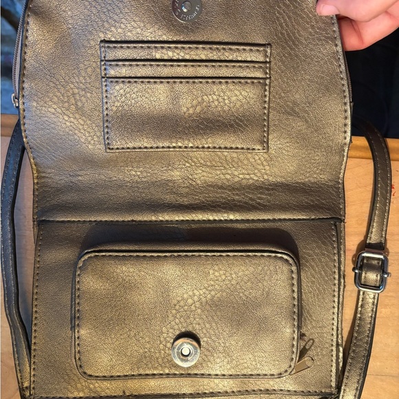 Bueno Black Crossbody Bag - Picture 9 of 10